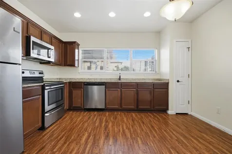 302 W San Antonio Street San Marcos TX 78666