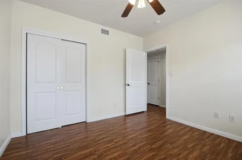 302 W San Antonio Street San Marcos TX 78666