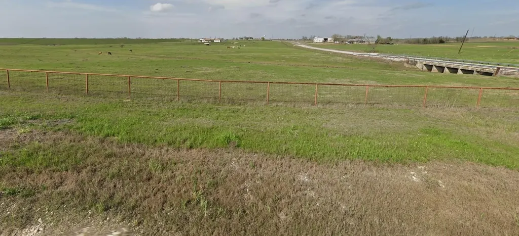 600 County Road 405 Taylor TX 76574