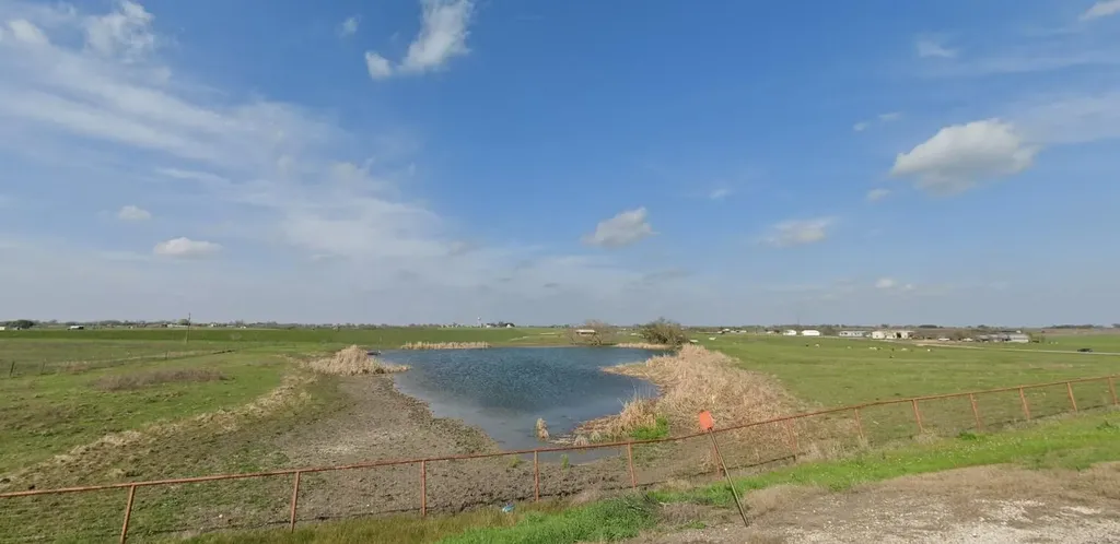600 County Road 405 Taylor TX 76574