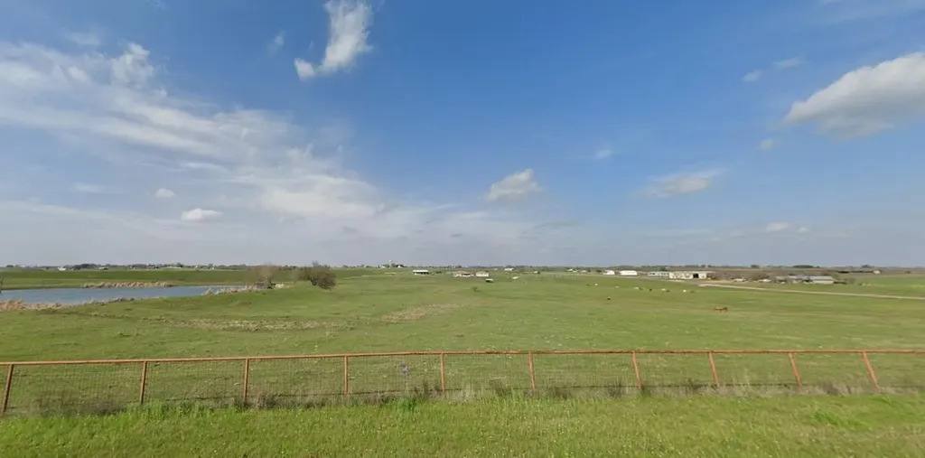 600 County Road 405 Taylor TX 76574