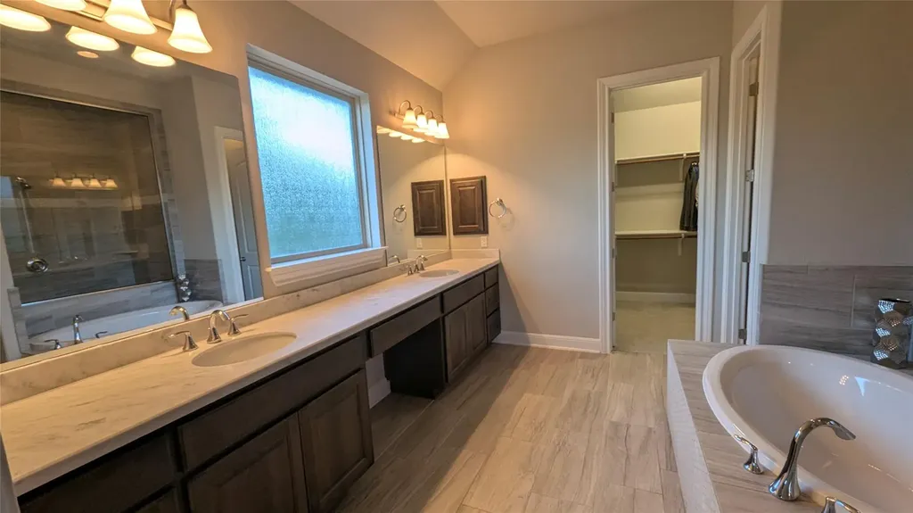 467 Jacksdaw Drive Austin TX 78737