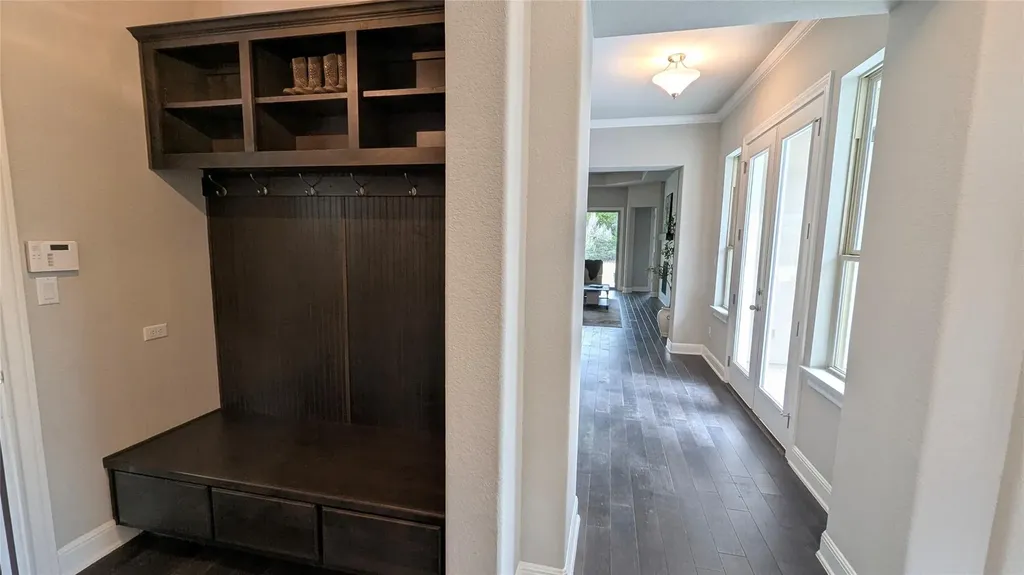 467 Jacksdaw Drive Austin TX 78737