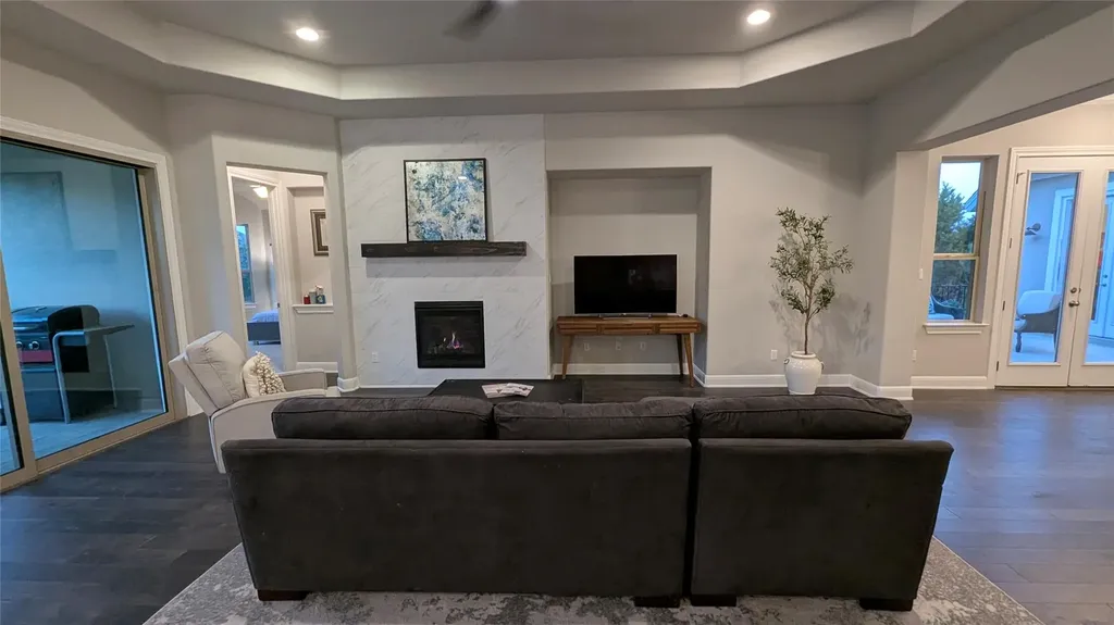 467 Jacksdaw Drive Austin TX 78737