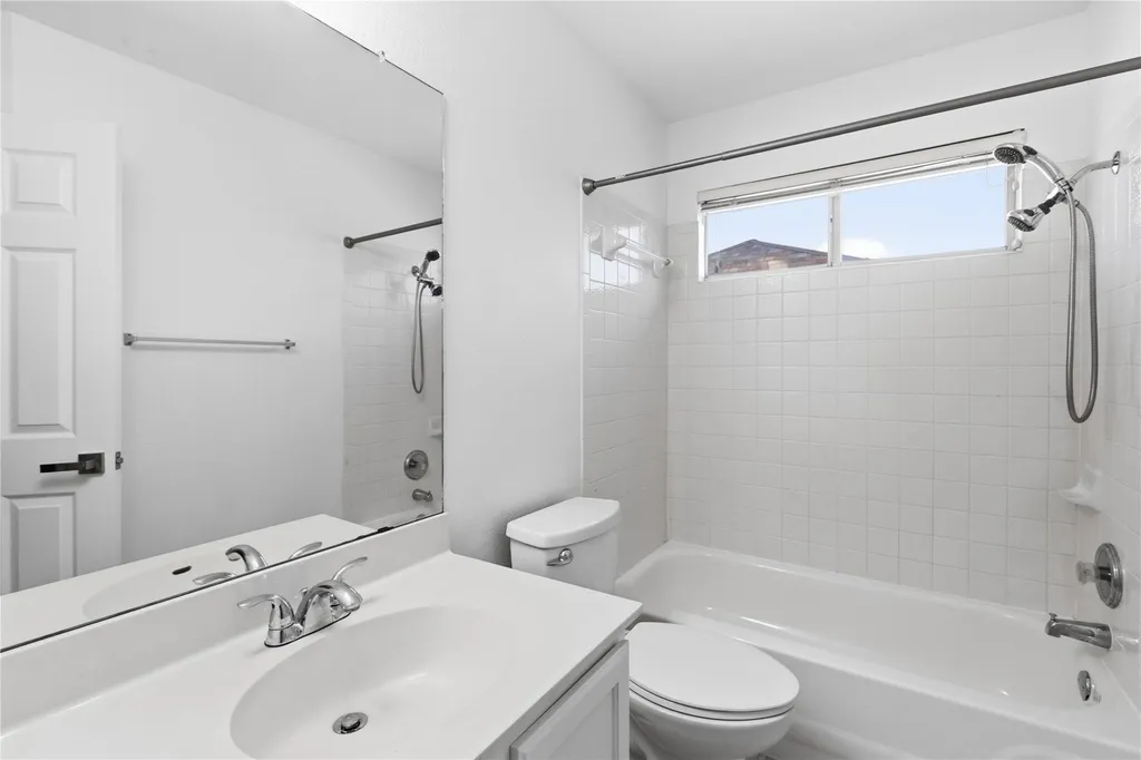 4228 Columbine Drive Austin TX 78727