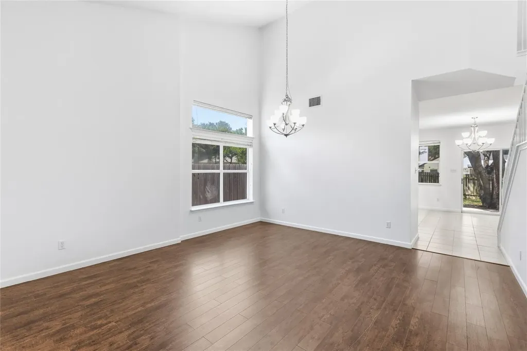 4228 Columbine Drive Austin TX 78727