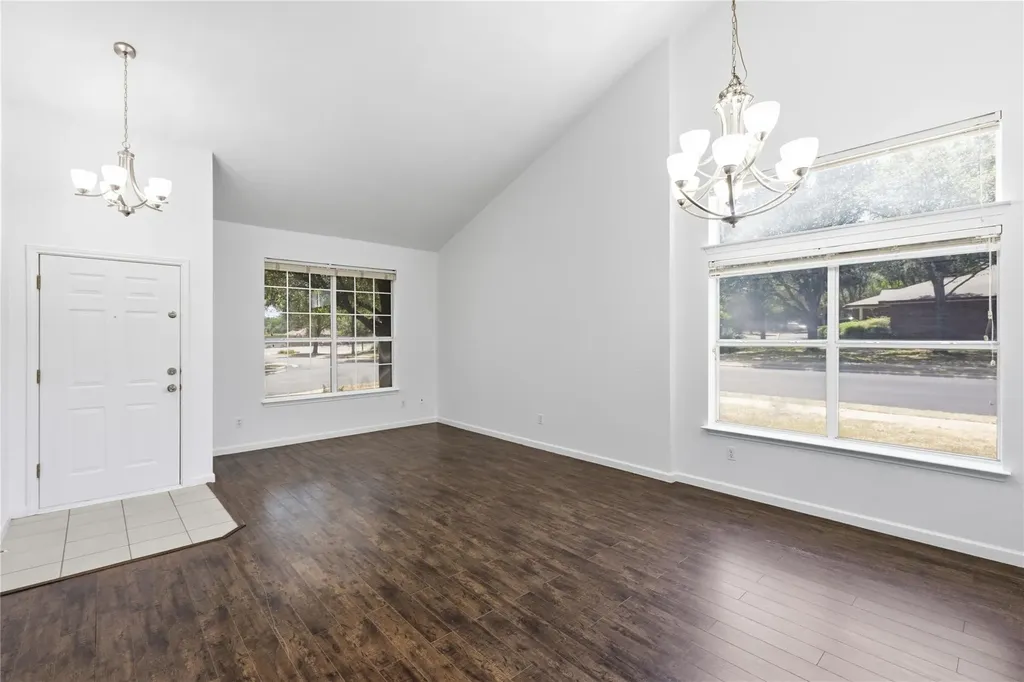 4228 Columbine Drive Austin TX 78727