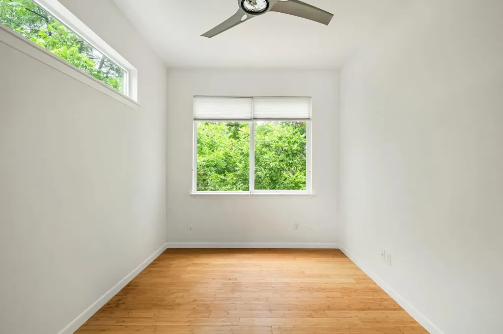 2202 Garden Street Austin TX 78702