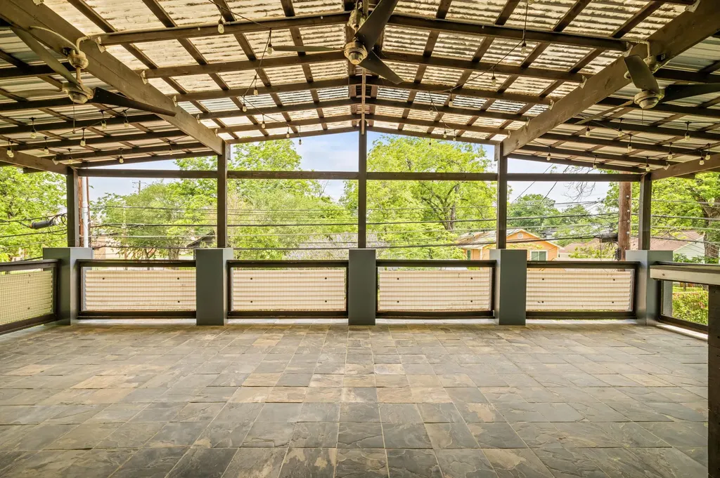 2202 Garden Street Austin TX 78702