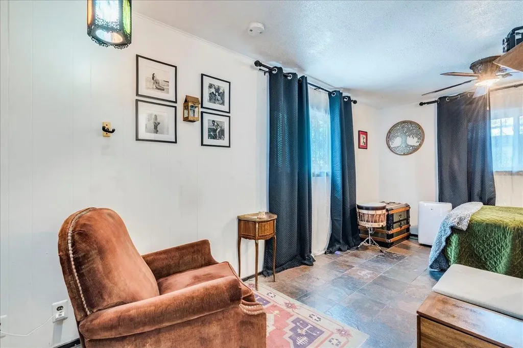 1111 W 10th Street Austin TX 78703