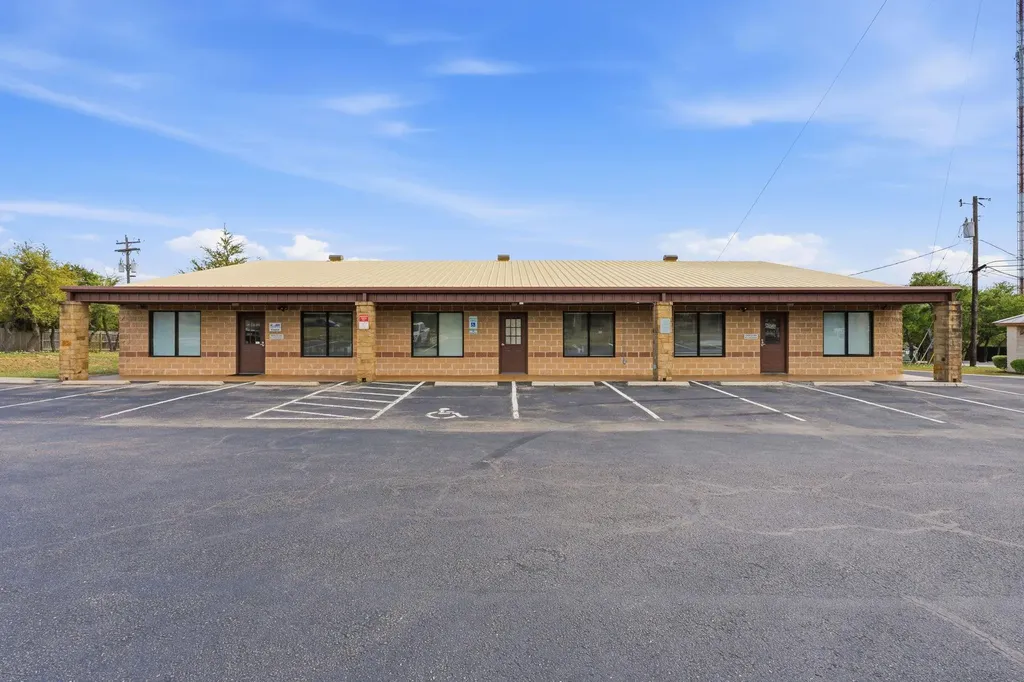 2100 E Highway 290 Dripping Springs TX 78620
