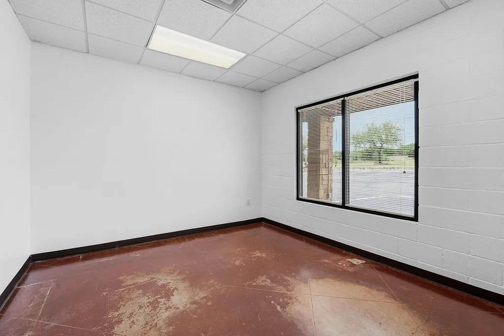 2100 E Highway 290 Dripping Springs TX 78620