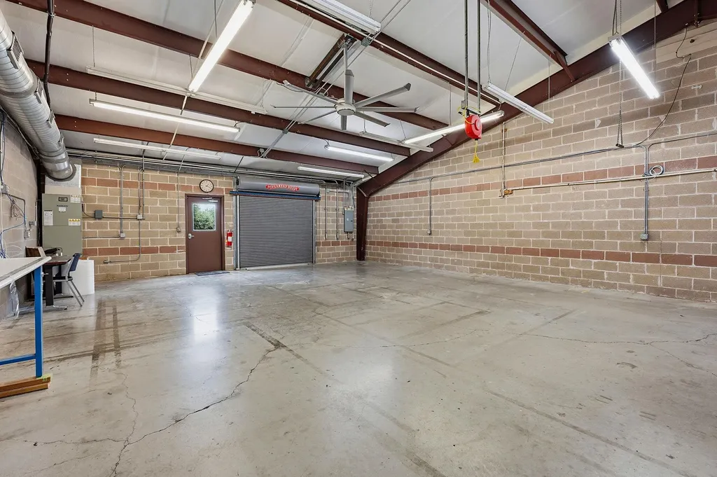 2100 E Highway 290 Dripping Springs TX 78620