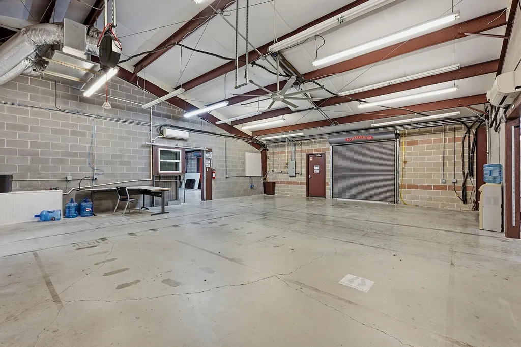 2100 E Highway 290 Dripping Springs TX 78620