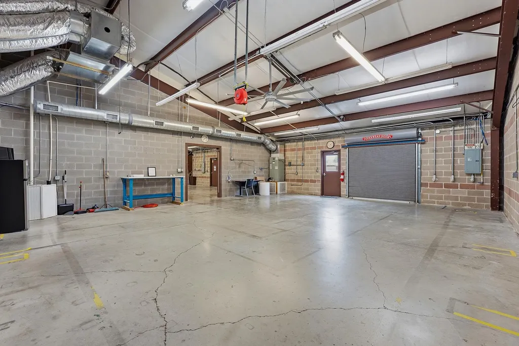 2100 E Highway 290 Dripping Springs TX 78620