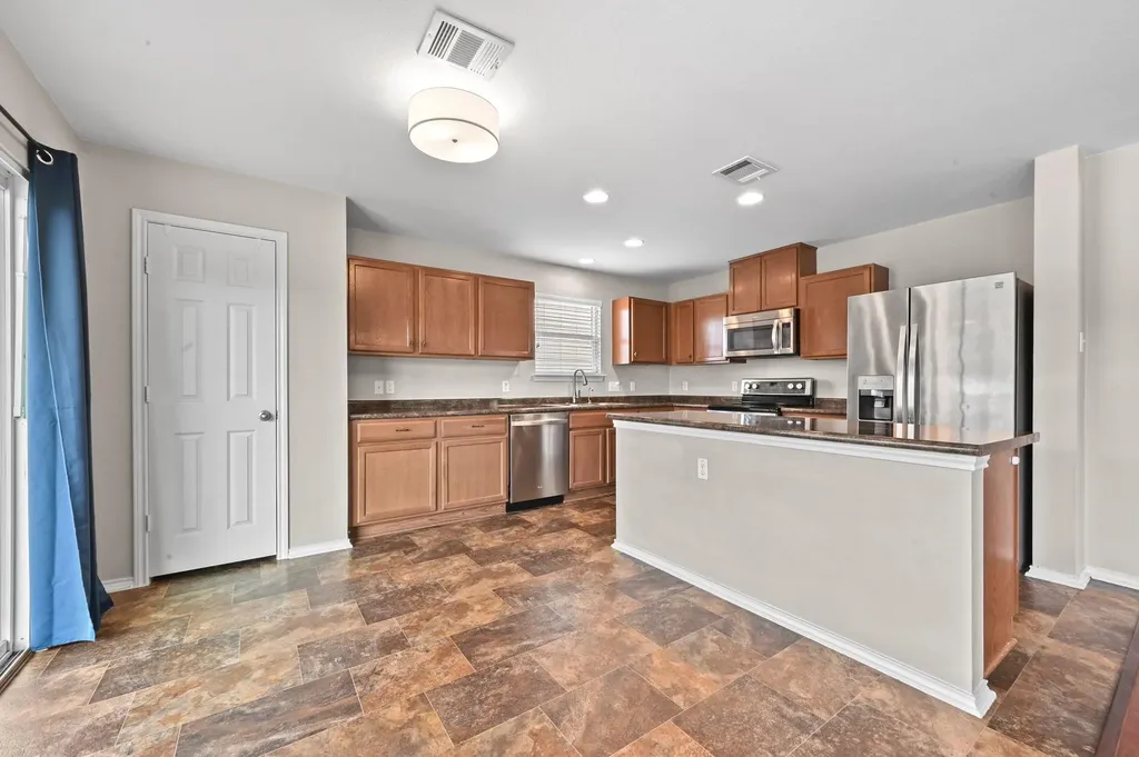 181 Cushman Drive Kyle TX 78640