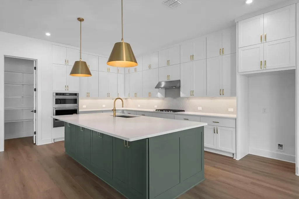 5021 Colombo View Leander TX 78641