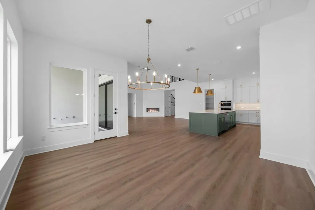 5021 Colombo View Leander TX 78641