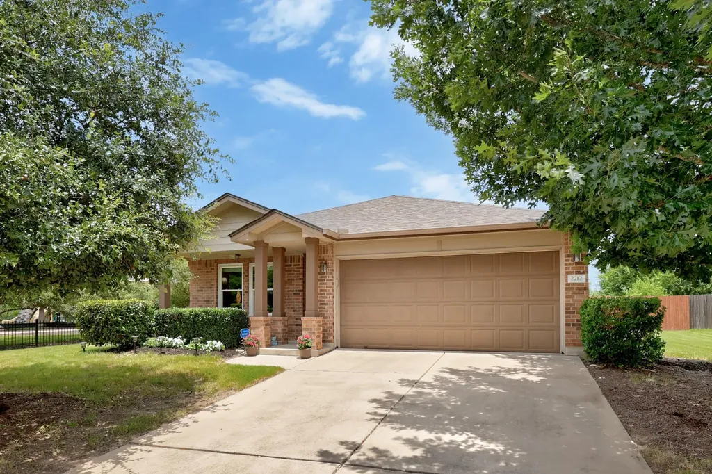 2712 Bluffstone Drive Round Rock TX 78665