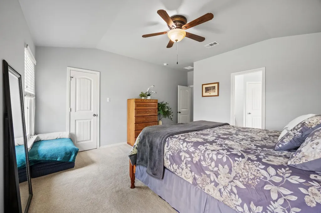 2712 Bluffstone Drive Round Rock TX 78665