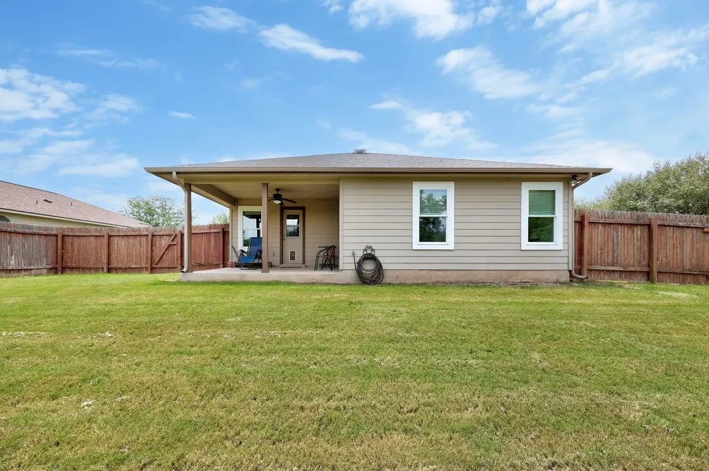 2712 Bluffstone Drive Round Rock TX 78665