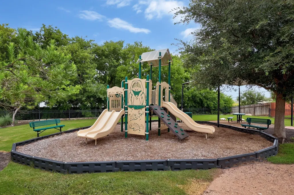2712 Bluffstone Drive Round Rock TX 78665