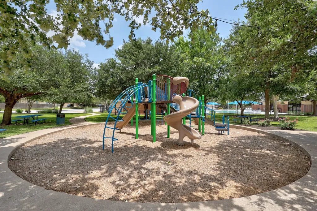 2712 Bluffstone Drive Round Rock TX 78665