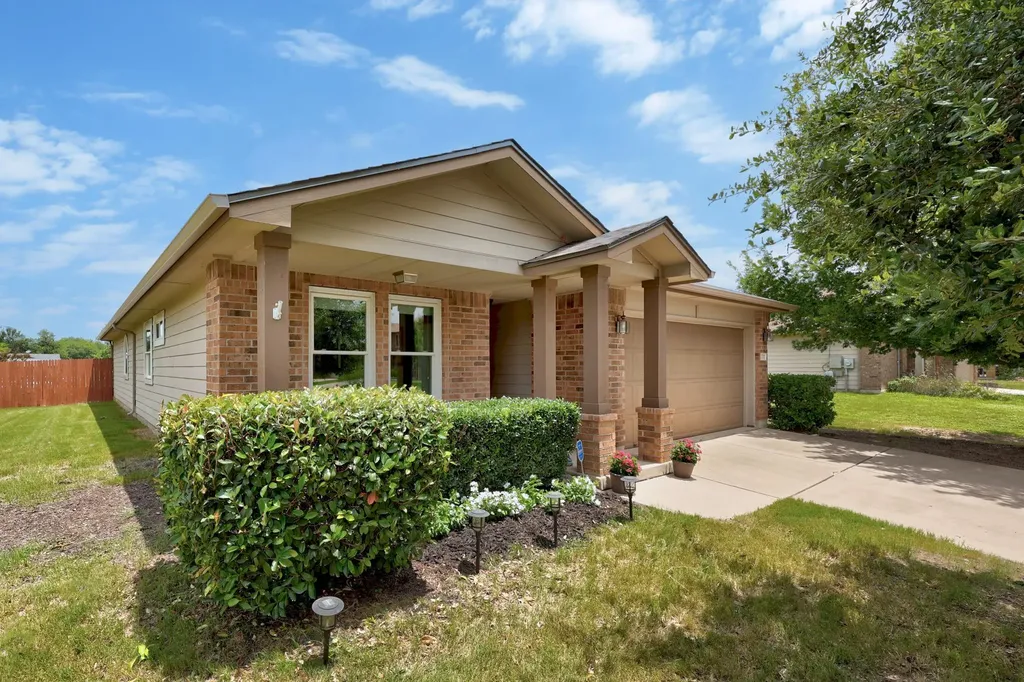 2712 Bluffstone Drive Round Rock TX 78665