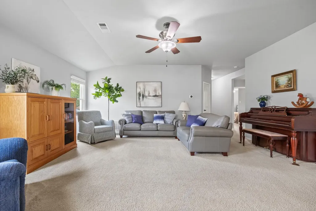2712 Bluffstone Drive Round Rock TX 78665