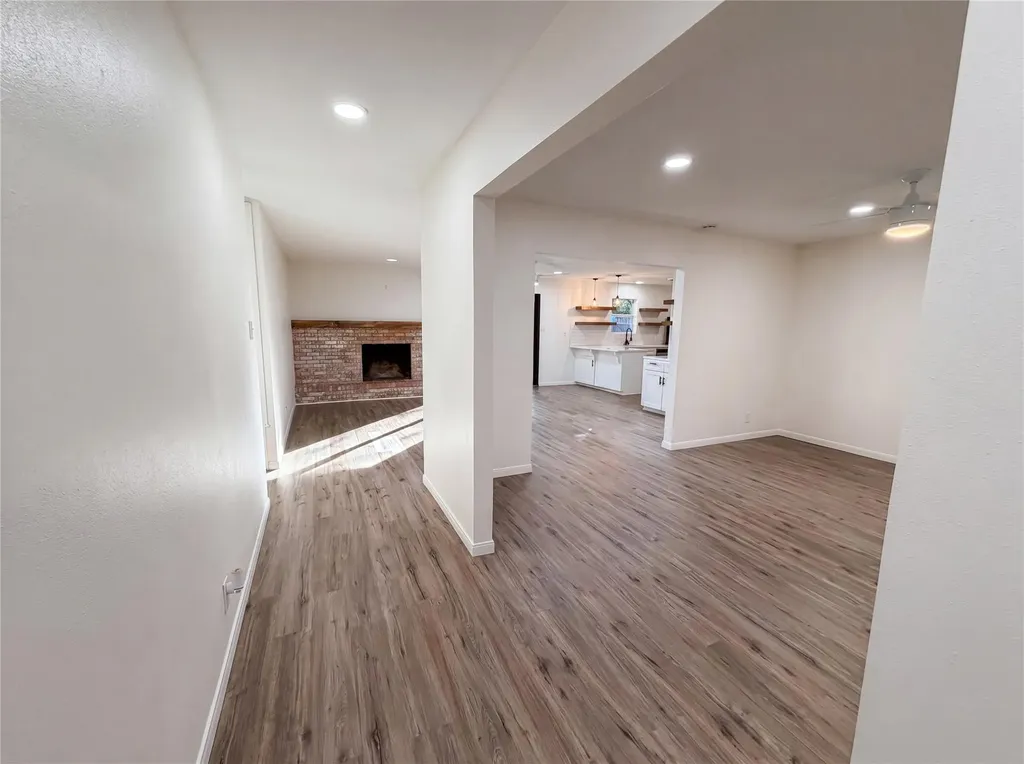 2609 Loyola Lane Austin TX 78723