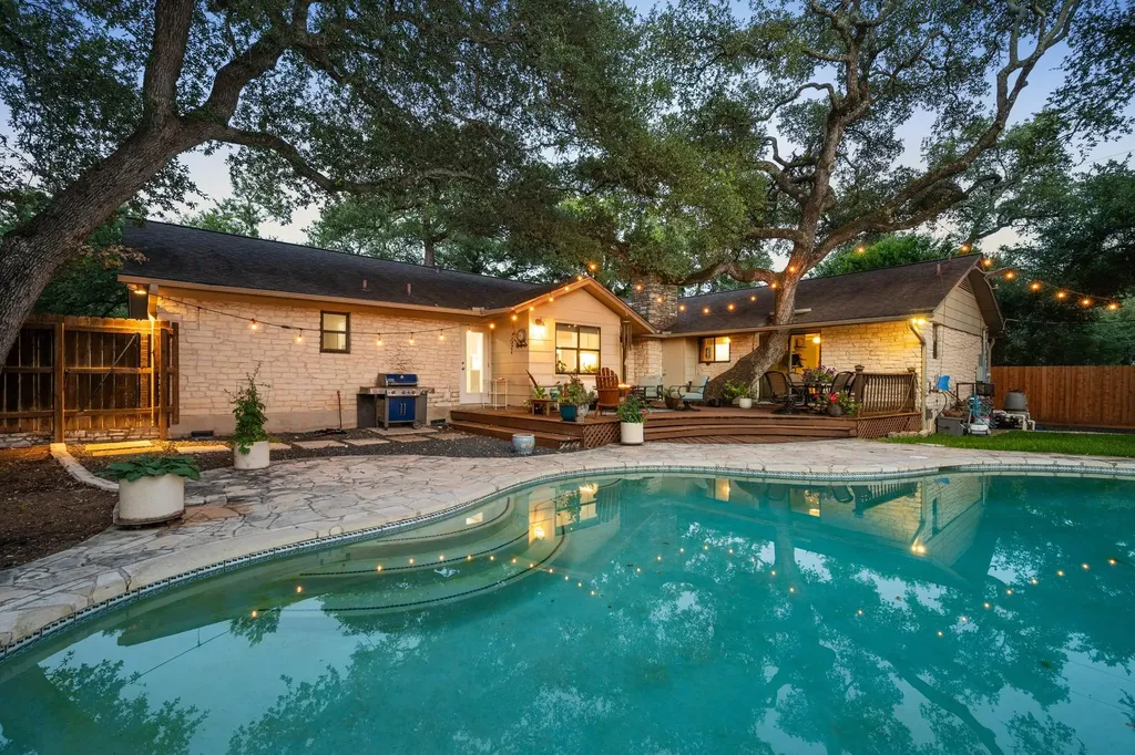 10706 Spicewood Club Drive Austin TX 78750