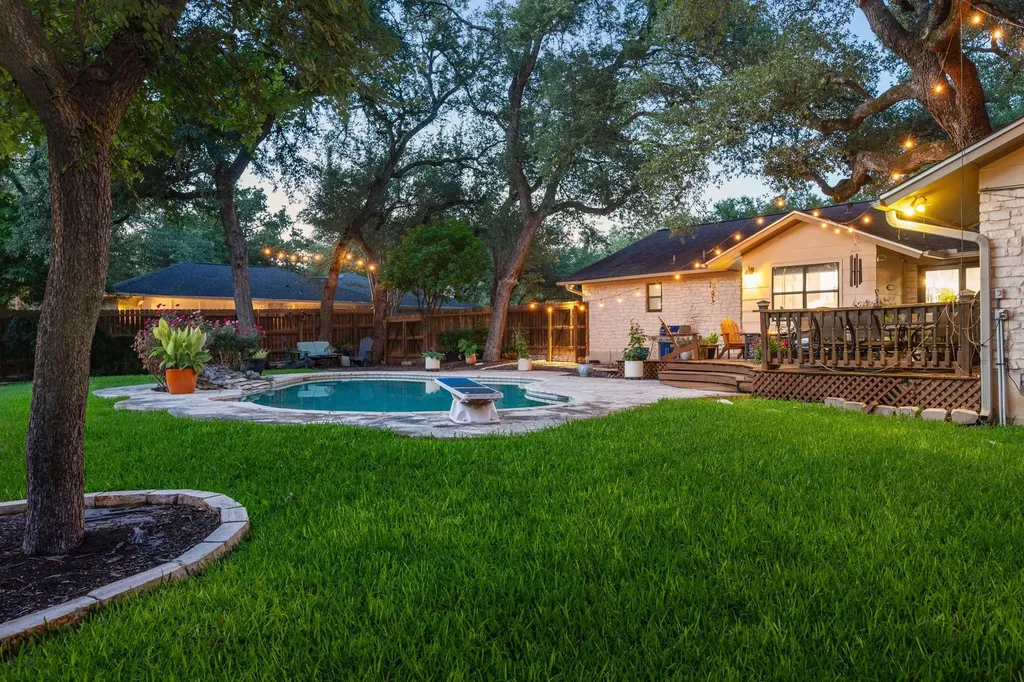 10706 Spicewood Club Drive Austin TX 78750
