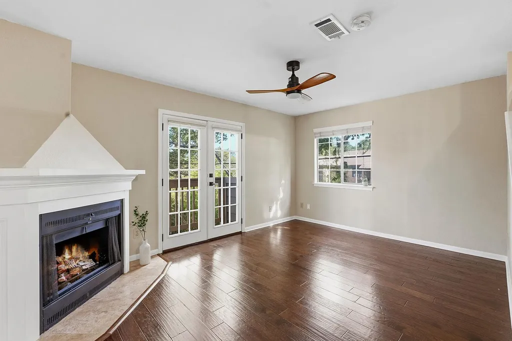 1506 Forest Trail Austin TX 78703