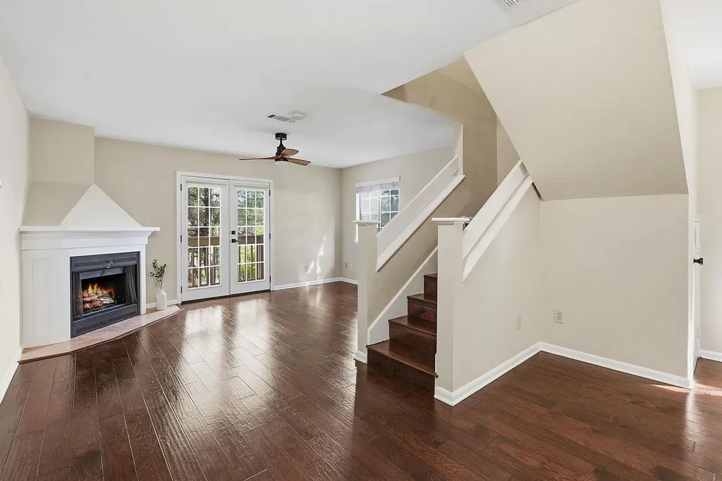1506 Forest Trail Austin TX 78703