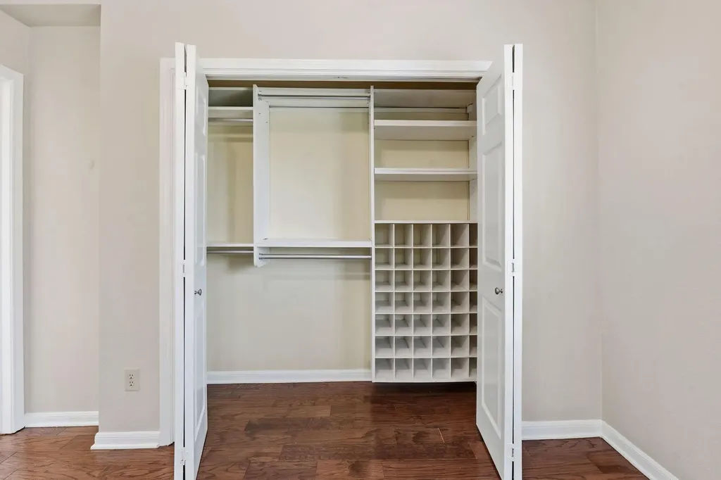 1506 Forest Trail Austin TX 78703