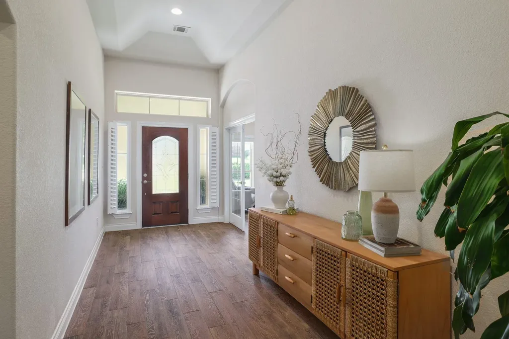 173 Santa Maria Street Georgetown TX 78628