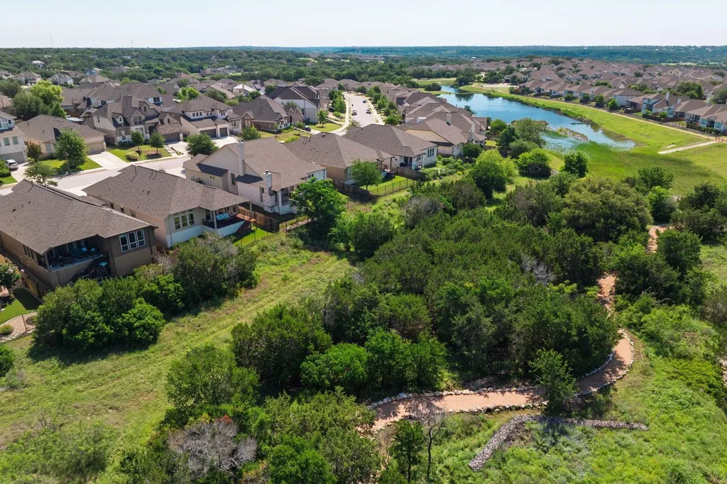 173 Santa Maria Street Georgetown TX 78628