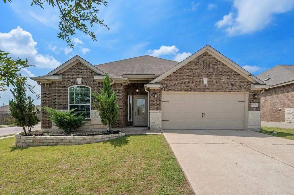19625 James Manor Street Manor TX 78653