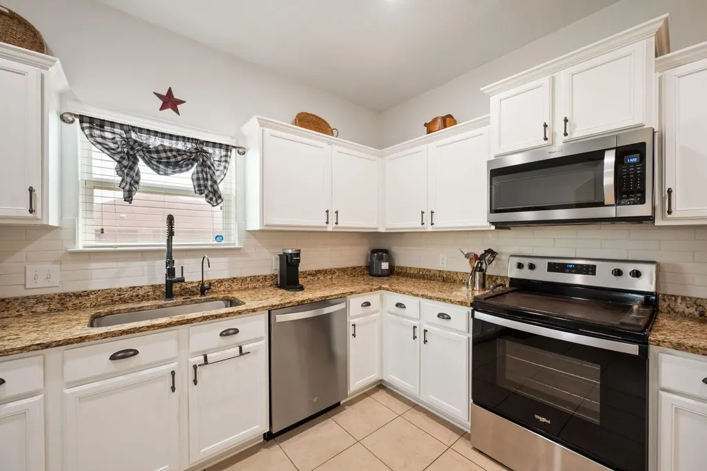 19625 James Manor Street Manor TX 78653