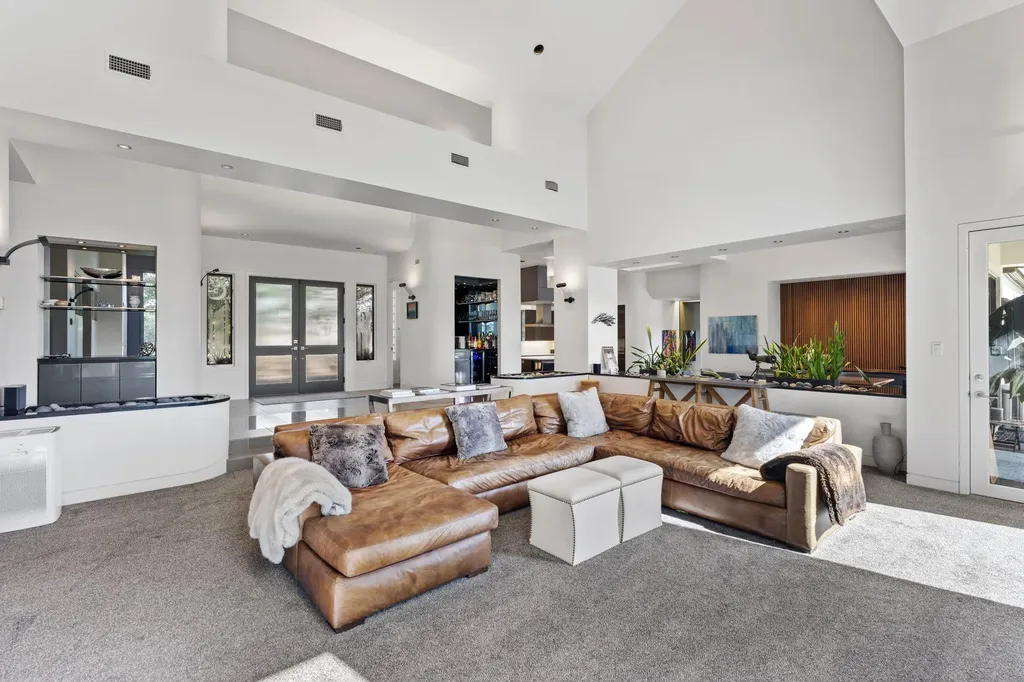 27033 Masters Parkway Spicewood TX 78669