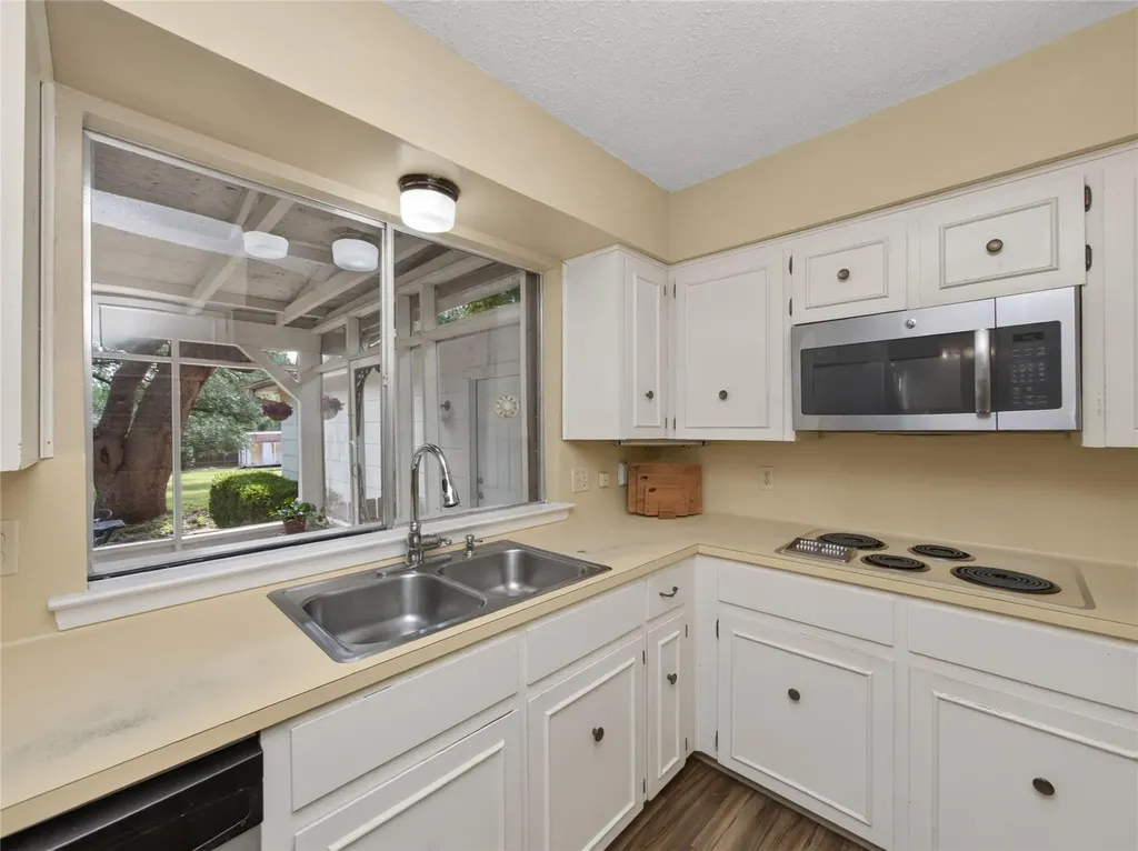 12901 Sherbourne Street Austin TX 78729