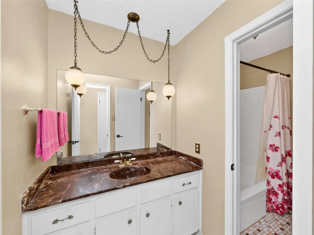 12901 Sherbourne Street Austin TX 78729