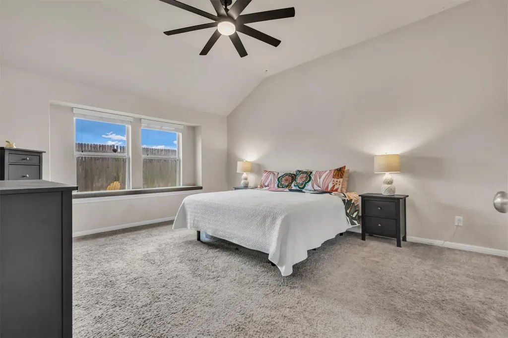 701 Sweet Gum Kyle TX 78640