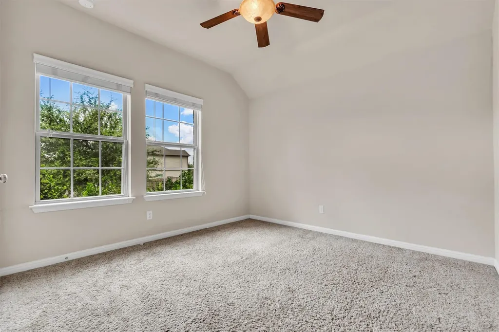 701 Sweet Gum Kyle TX 78640