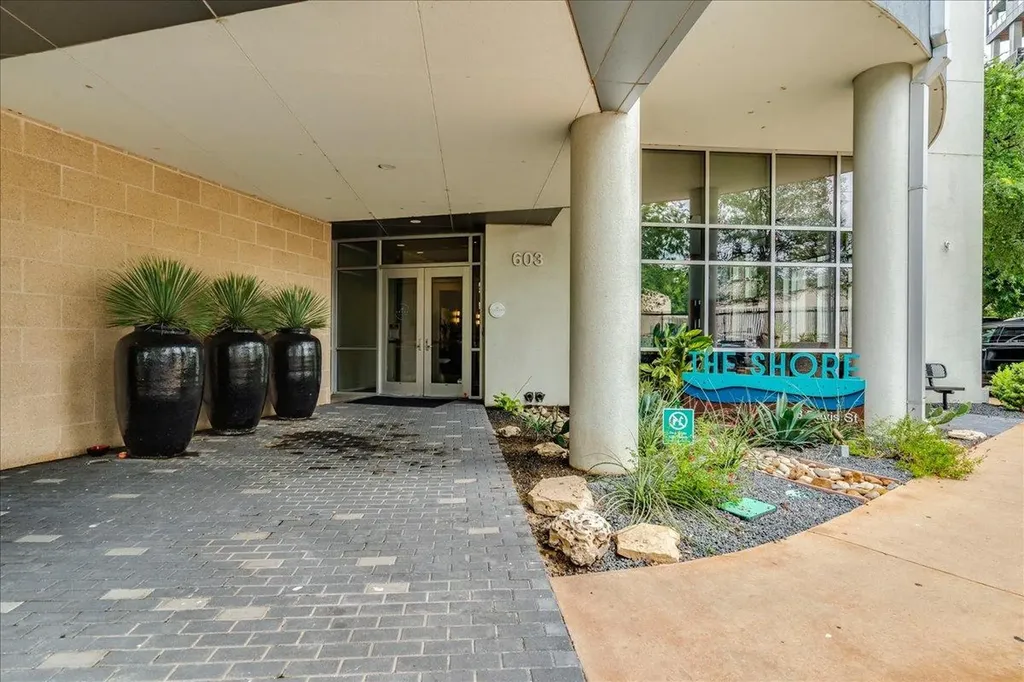 603 Davis Street Austin TX 78701