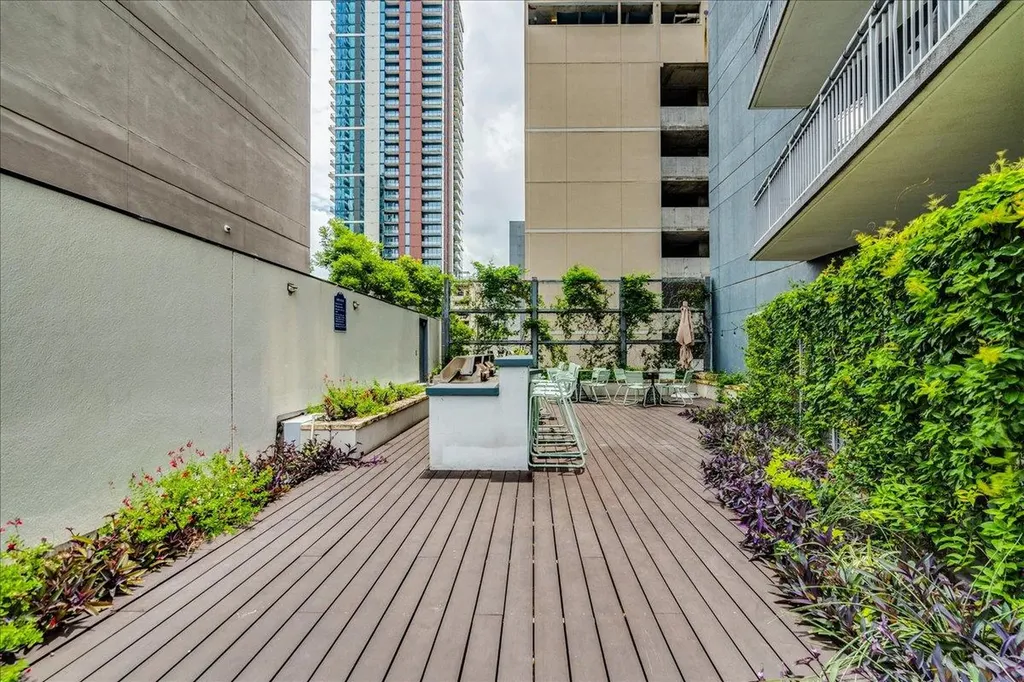 603 Davis Street Austin TX 78701