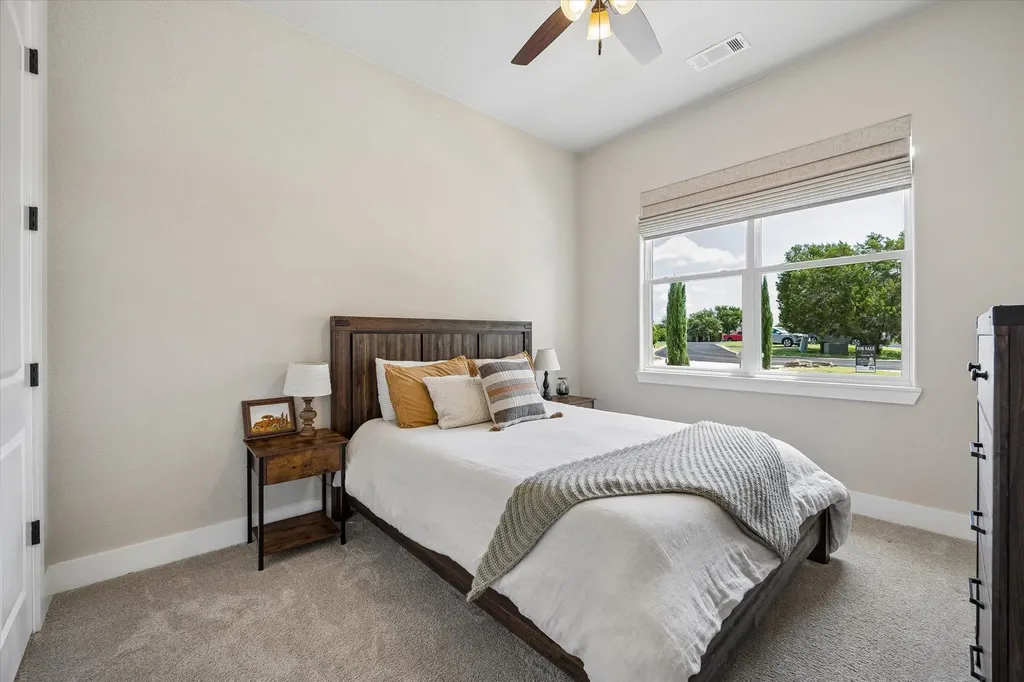 906 Canyon Oak Circle Marble Falls TX 78654