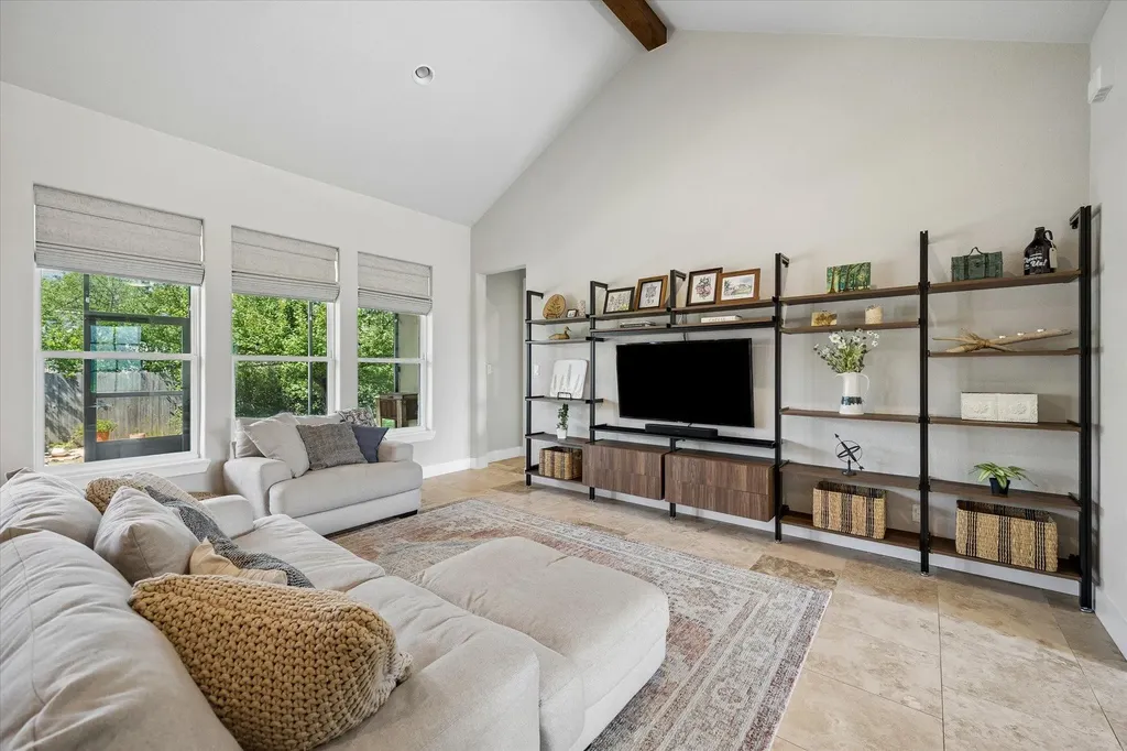 906 Canyon Oak Circle Marble Falls TX 78654