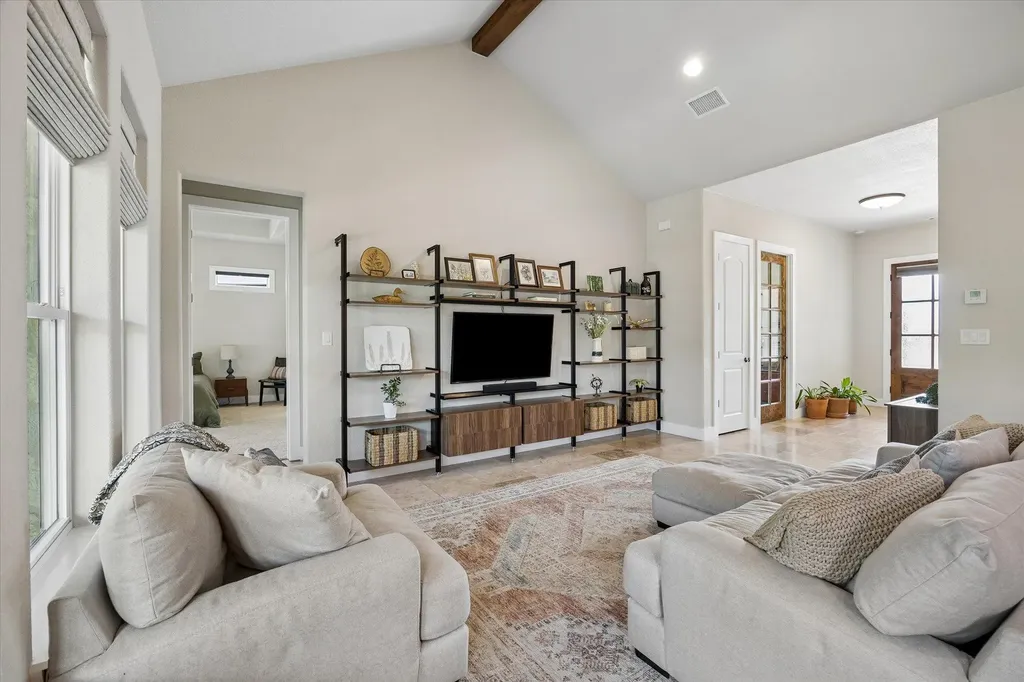 906 Canyon Oak Circle Marble Falls TX 78654