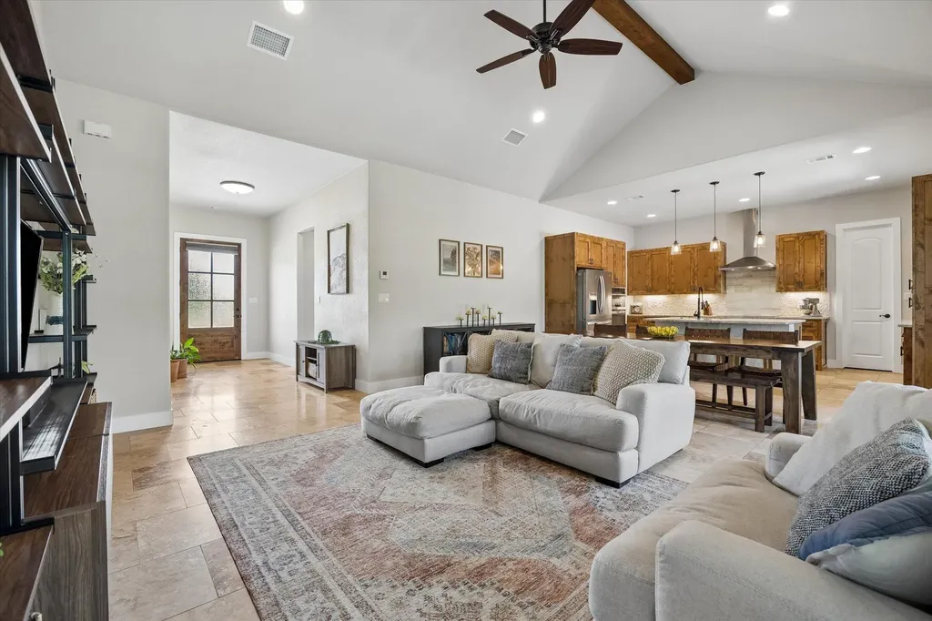 906 Canyon Oak Circle Marble Falls TX 78654